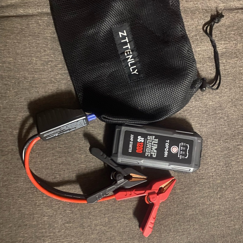 T Topdon Jump Starter with Cables